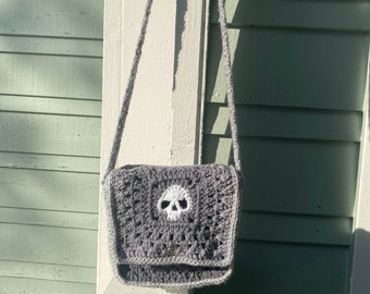 Crochet skull handbags