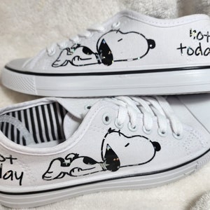 Womens snoopy deals vans