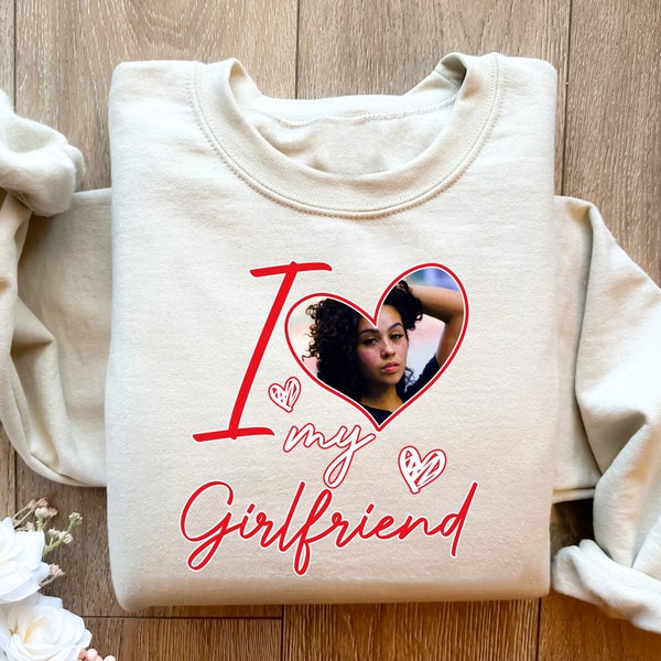 Custom 90s Girlfriend Tshirt, Retro Girlfriend Shirt, Personalized Girlfriend Shirt, Gift for Girlfriend, Girlfriend Gift, Women Tee