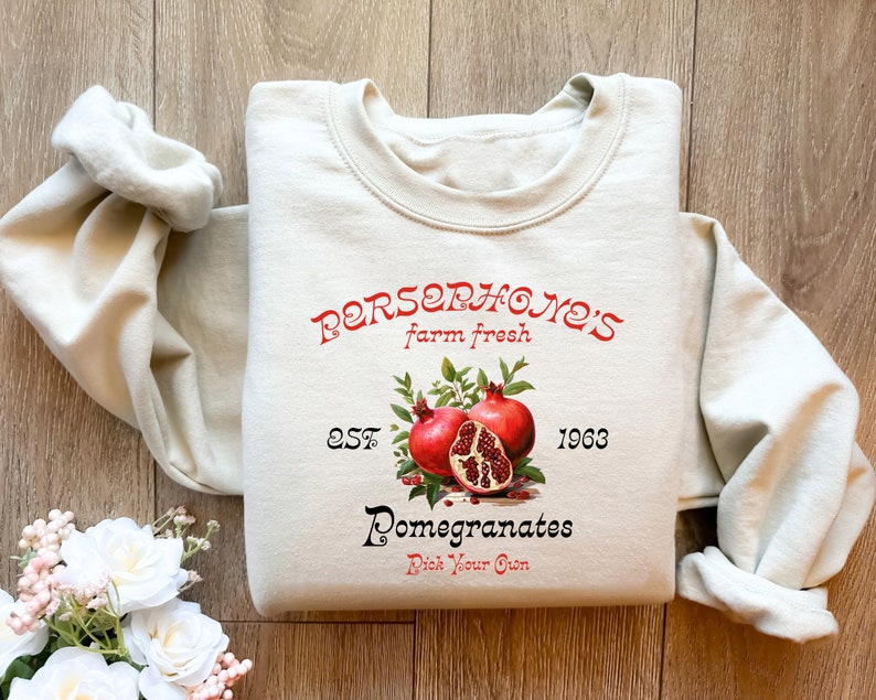 90s Persephone's Pomegranates Vintage Bookish Shirt, Retro Funny Bookish Shirt, Light Academia ,Greek Goddess ,Greek Mythology Graphic Tee zdjęcie 1