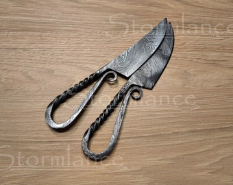 Couteau damas forgé à la main, couteau viking avec manche torsadé, lame médiévale, couteau de forgeron Krumkniv viking, fourreau en cuir véritable