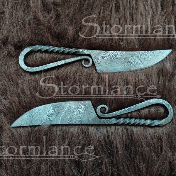 Hand Forged Damascus Knife, Twisted Handle Viking Knife, Medieval Blade, Viking Krumkniv Blacksmith Cutting Knife, Genuine Leather Scabbard