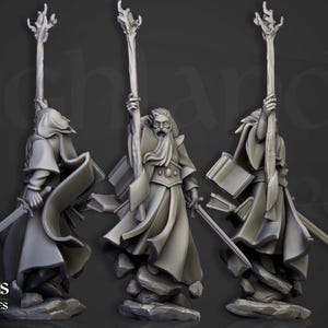 Mage of Light | Sunland, Empire of the Sun | Highlands Miniatures