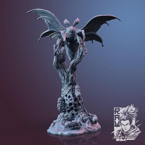 Heralds Of Light - Matrona radiosa / Madre falena / Scala 35 mm / Miniatura in resina stampata in 3D / Ronin Arts Workshop