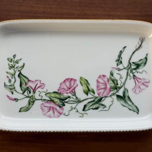 Unique Vintage Bing & Grøndahl Square Dish No. 96 – Hand-Painted Flowers – Danish Porcelain (1948–1951)