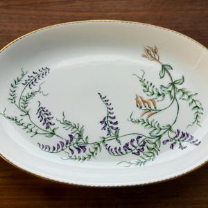 Lovely Vintage Bing & Grøndahl Oval Dish No. 101. – Hand-Painted Flowers – Danish Porcelain (1952-1957)