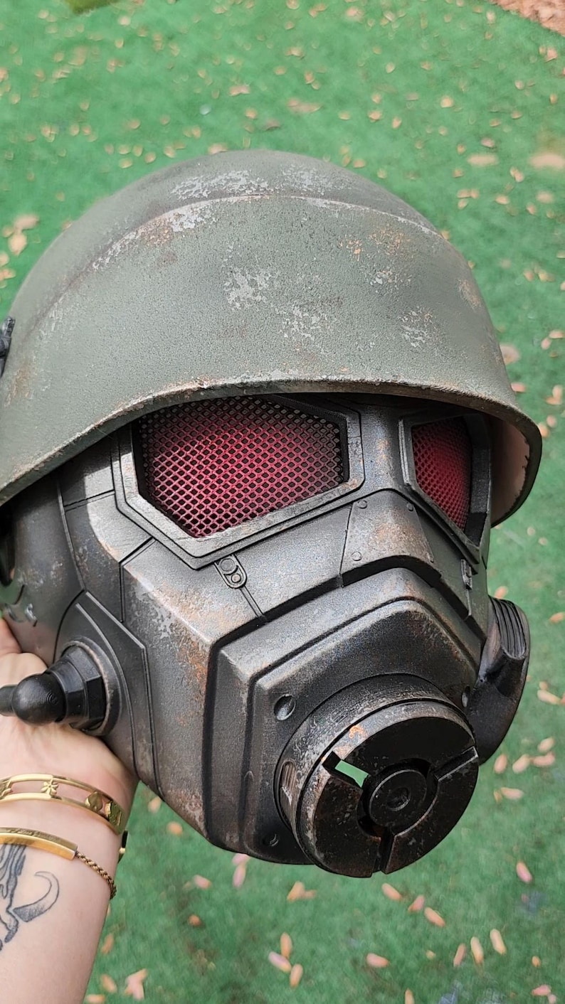 Post Apocalyptic Veteran Ranger Helmet - Desert Trooper Mask ...