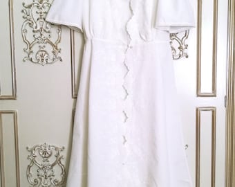 White  Embroidered Lace  Linen Night Gown Set of 2 Piece for Wedding  ,Vintage ,Retro