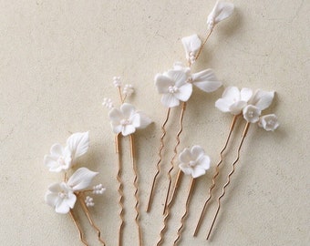 White Porcelain Flower Wedding Hair Pins Set of 5, Wedding Hair Piece,  Bridesmaid Hair Pins , Gold Bridal Headpiece,Wedding Hair Accessory