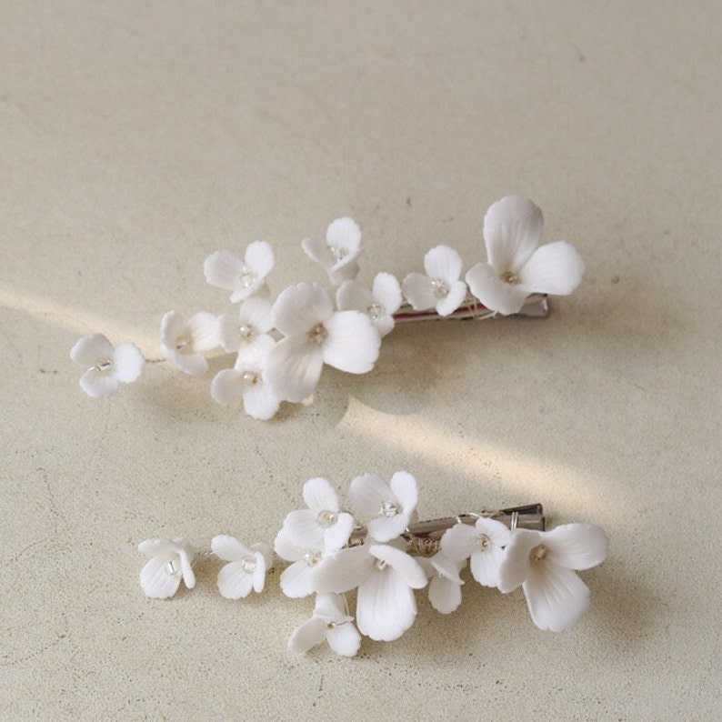 delicate white porcelain flowers and blossoms hairpin