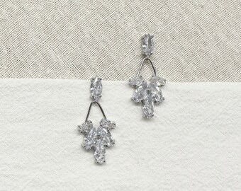 Sophisticated Crystal Drop Earrings, Crystal Cluster Drop Earrings, Wedding Earrings for Bridesmaid Bride, Bridal Jewellery
