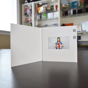 Cartão de felicitações em vídeo personalizável Lite | Cartão de felicitações em LCD, Cartão de felicitações em branco, Cartão de felicitações exclusivo, Tela de 4,3"