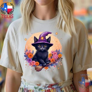 Cute Black Cat Summerween T-Shirt Funny Summer Halloween Shirt Wickwed Witch Broom Shirt Pumpkin Party Outfit Halloween Gift