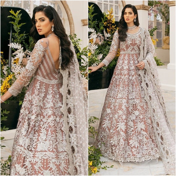 Frock for mehndi Clearance