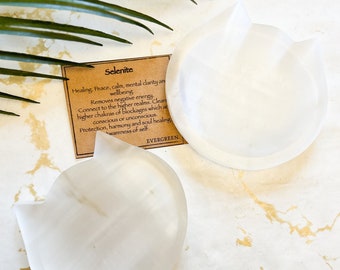 Selenite Cat Crystal Trinket Dish - Peace, Clarity & Wellbeing