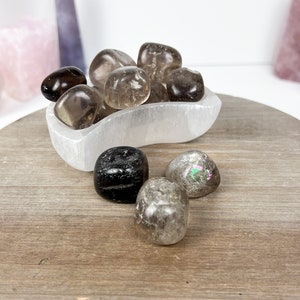 Smoky Quartz Tumble | Smoky Quartz with Rainbows | Protection Crystals | Grounding Crystals | Energy Healing | Meditation | Tumbled Crystals