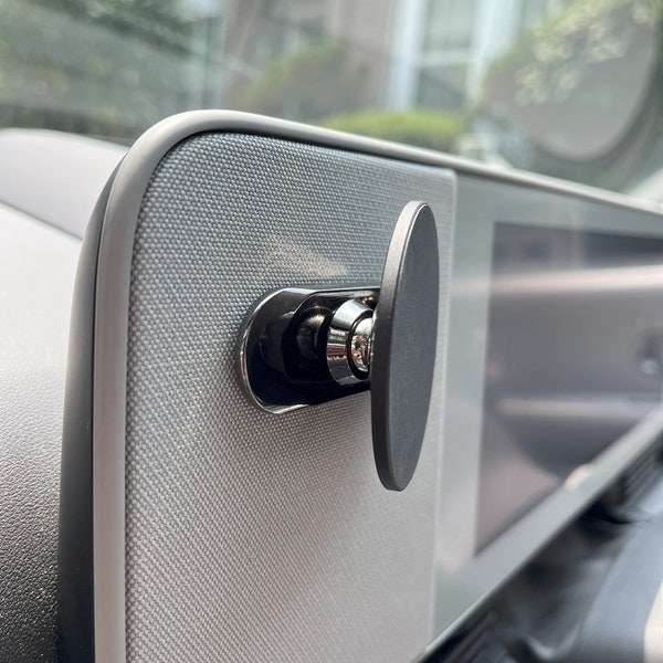 iPhone Holder Mount for  2024 Hyundai Sonata, Kona, Santa Fe & Ioniq 5 (All Years). Attaches Magnetically to Metal Dash. MagSafe Compatible.