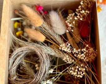 Fall Dried Flowers Craft Box, Autumn Mix Dry Floral Confetti, Resin Art, Scrapbooking Craft, Candle Making, Natural Real Preserved Blooms