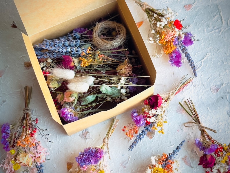 Dried Flowers Craft Box, Colorful Mix Dry Floral Confetti, Resin Art