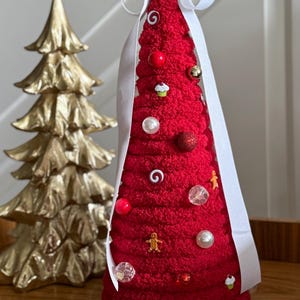 Handmade Plush Yarn Christmas Tree, Whimsical Holiday Decor, 14-Inch