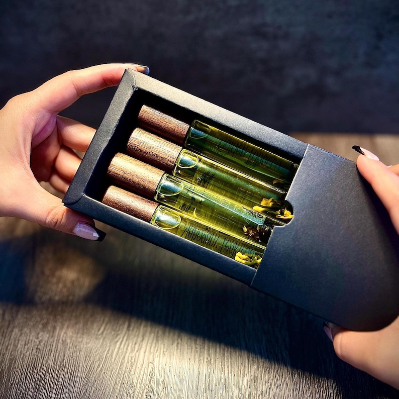 Presentset med parfymolja för män: Anpassningsbara botaniska dofter, långvarig doft bild 1