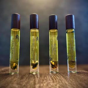 Presentset med parfymolja för män: Anpassningsbara botaniska dofter, långvarig doft bild 5