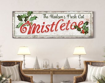 Customized Mistletoe Farm Sign, Home Winter Decor, Vintage Xmas Décor, Entryway Christmas Wall Art, Family Name Sign, Rustic Farmhouse Decor