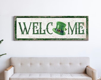 St. Patrick's Day Welcome Sign, Irish Themed Decor, Entryway Decor, Outdoor Wall Hanging, Rustic Shamrock Wall Art, Vintage Canvas Print