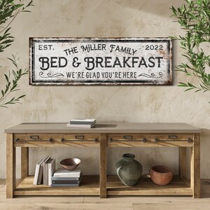 Custom Bed And Breakfast Sign With Family Name Guest Room Wall Decor Family Gifts Dining Room Wall Art Gift for Grandma Huge Canvas Art bild 3
