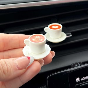Accesorio para la ventilación del coche con forma de café expreso / Bonito accesorio para el coche / Regalo para amantes del café (sin placa)