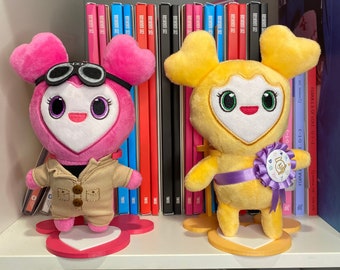 TWICE ラブリードールスタンド - Etsy 日本