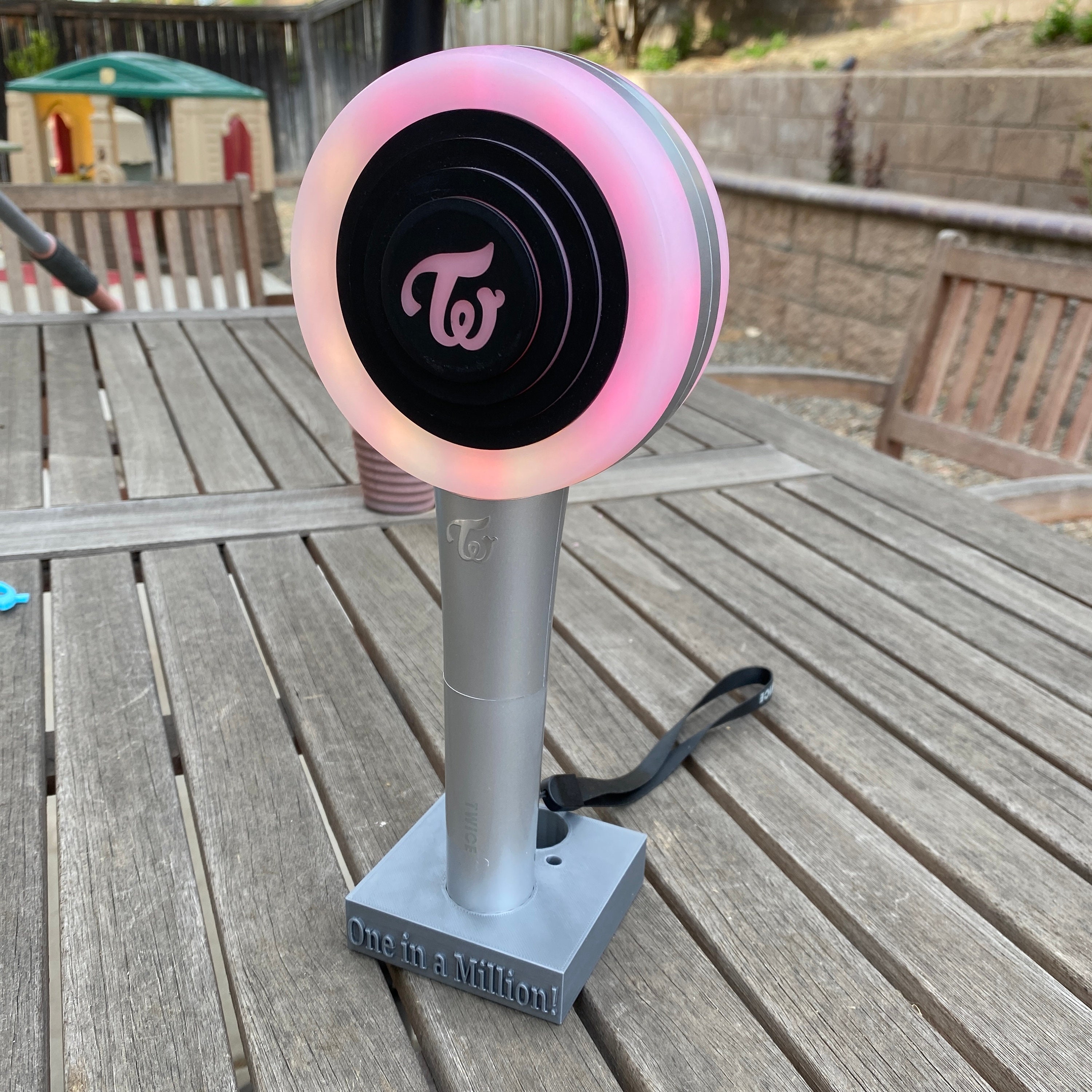 TWICE Candybong Z Lightstick Stand Version 2 -  Norway