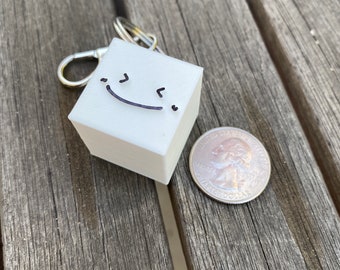 TWICEダヒョンの可愛い豆腐キーホルダー：キュートなキューブ型