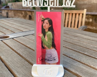 TWICE Bookmark Stand - Between 1 & 2 ver