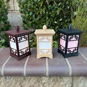 Korean Palace Inspired Mini Table Lantern: Add a touch of royal serenity to your space — no wiring or flames required.