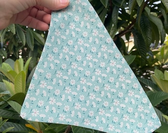 Over the Collar Dog Bandana - Daisy Field - Dog Mom Gift - Personalized Dog Bandana - Customized Dog Bandana  - Flower Print Dog Bandana