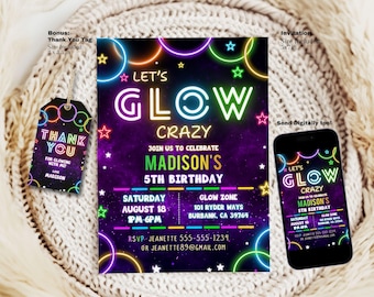 Puede incluir: Invitación a una fiesta de neón con fondo morado y círculos de neón coloridos. La invitación dice "Let's Glow Crazy" e incluye el texto "Join us to celebrate Madison's 5th Birthday".