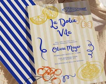 Puede incluir: Una invitación a una fiesta de bienvenida al bebé con las palabras "La Dolce Vita" en escritura azul, con ilustraciones de limones, pasta y tomates. Una tarjeta a rayas azules y blancas está al lado de la invitación. La invitación incluye el nombre de Olivia Meyer y los detalles del evento.