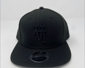 Upside Down &quot;LA&quot; Black (black thread)