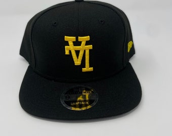 Upside Down &quot;LA&quot; Black (yellow thread)