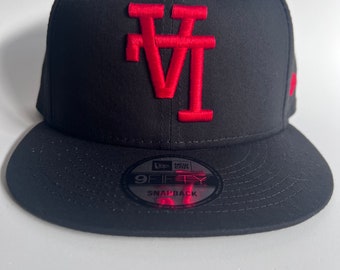 Upside Down &quot;LA&quot; Black (Red thread)