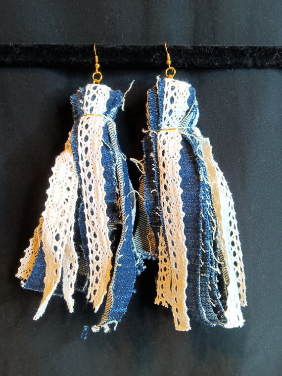 Boucles D'oreilles De Marque Jean Simmons - Modèle Avec Perles - Occasion