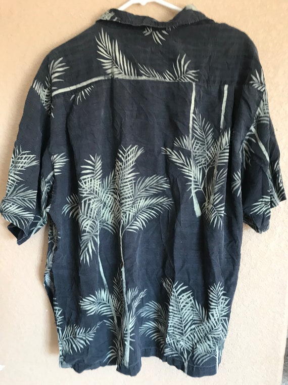Tommy Bahama button-down shirt, size XL