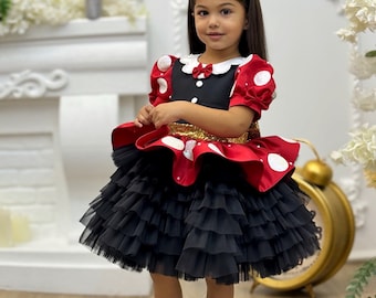 Minnie dress vs2 red. Red Minnie mouse costume. Red Minnie mouse for girls. Minnie Mouse Outfit. Knee length red Minnie mouse dress.