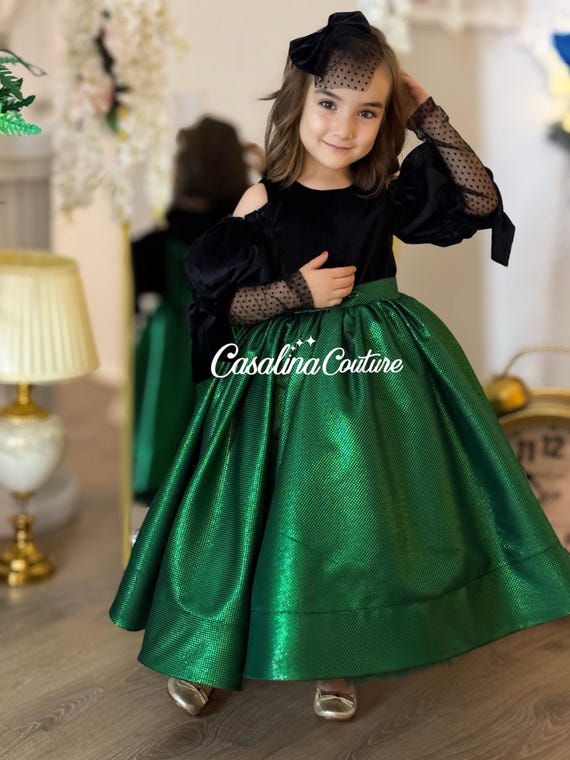 Emerald Green Velvet Baby Dress: Handmade Princess Party Gown