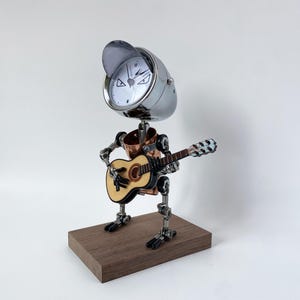 Guitar Player Robot Desk Clock / Rock Roll Robot Quartz Clock / Gift for Guitarists & Music Lovers
