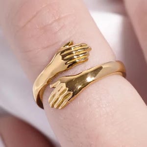 Anillo de abrazo de oro / joyería hipoalergénica, resistente al deslustre y resistente al agua para mujeres / anillo de acero inoxidable de oro de 18 quilates / anillo sentimental, regalos para amigas -