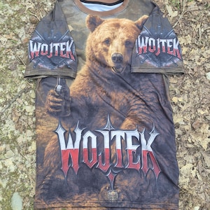 Wojtek The Bear Unisex Tee, Polish WW2 Bear Shirt, Bear Soldier History Gift, Legend of Voytec T-Shirt, Bear Lover Gift, Military Animal