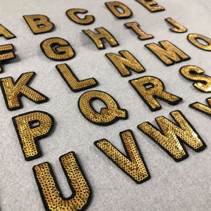 Letras de lantejoulas douradas para aplicar em patch, apliques de letras, crachás de nome faça você mesmo, patches de alfabeto