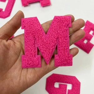 2,7 polegadas rosa escuro chenille letras bordadas ferro em remendo apliques diy nome crachá alfabeto remendos para roupas bolsas acessórios
